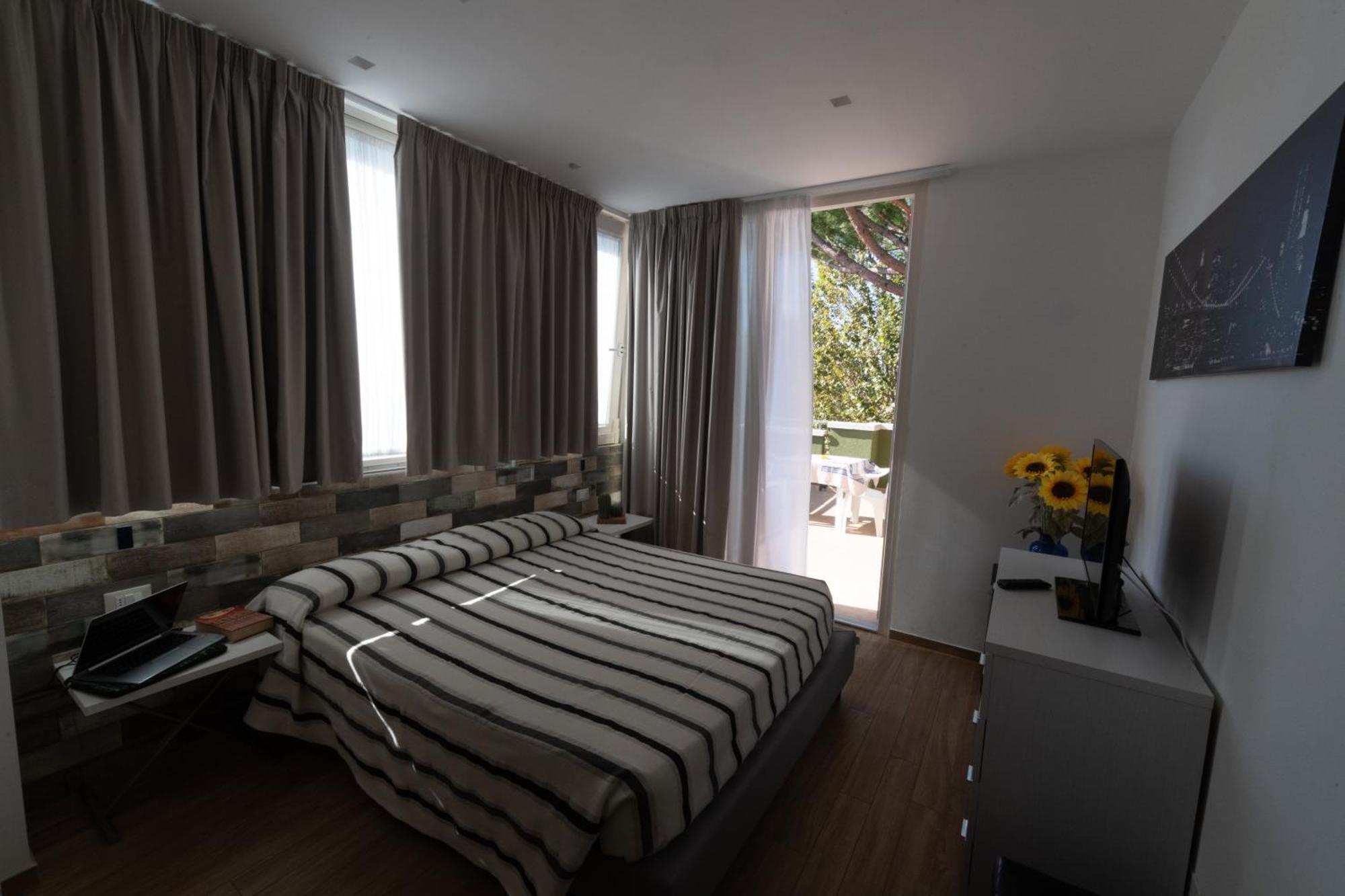 Hotel Etna - Nuova Gestione Romagnola All-Inclusive Spiaggia Parcheggio Riccione Exteriér fotografie