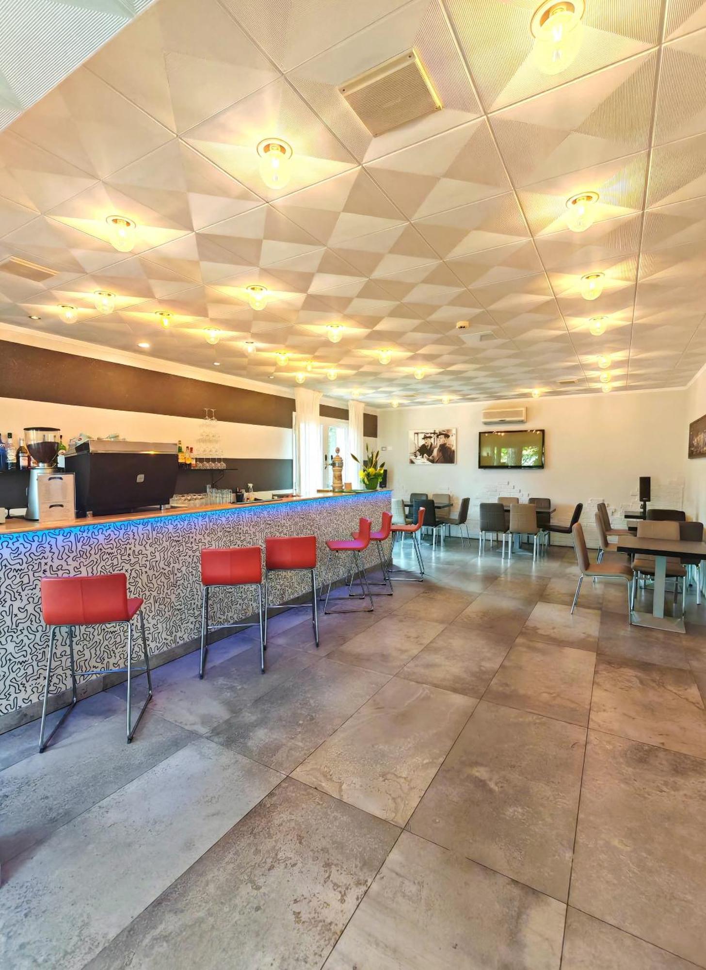 Hotel Etna - Nuova Gestione Romagnola All-Inclusive Spiaggia Parcheggio Riccione Exteriér fotografie