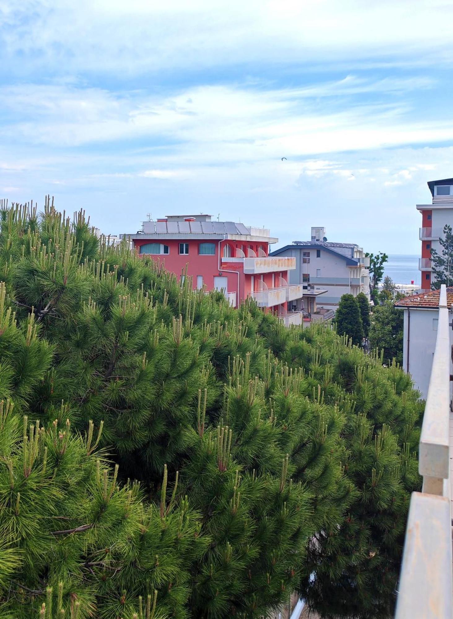 Hotel Etna - Nuova Gestione Romagnola All-Inclusive Spiaggia Parcheggio Riccione Exteriér fotografie