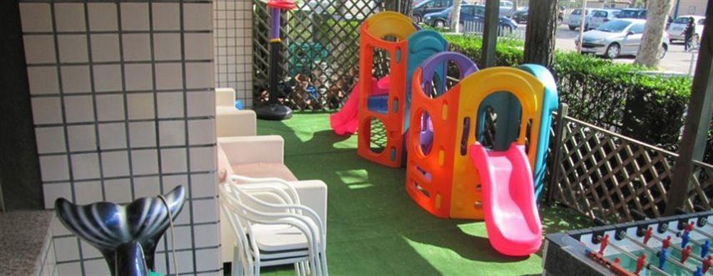 Hotel Etna - Nuova Gestione Romagnola All-Inclusive Spiaggia Parcheggio Riccione Exteriér fotografie